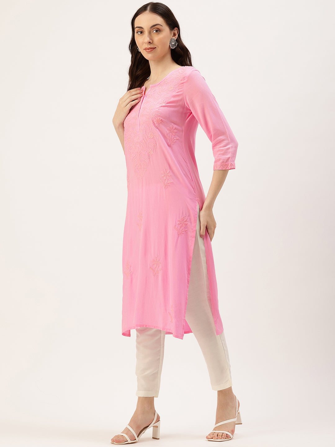 Pink Floral Embroidered Kurta