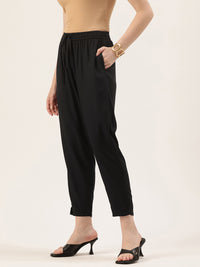 Black Solid Pencil Pant