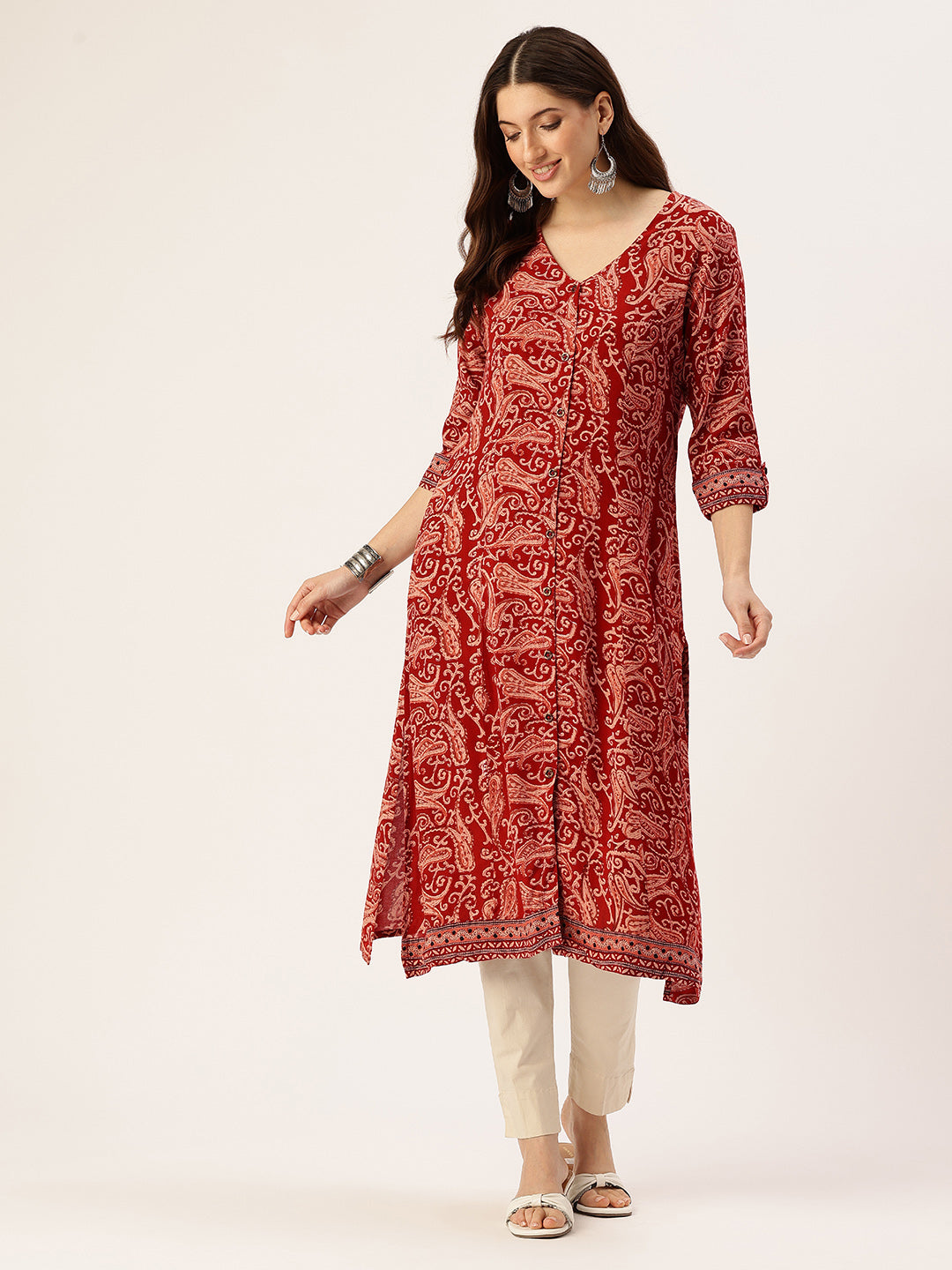 Red Paisley Printed V-Neck Kurta