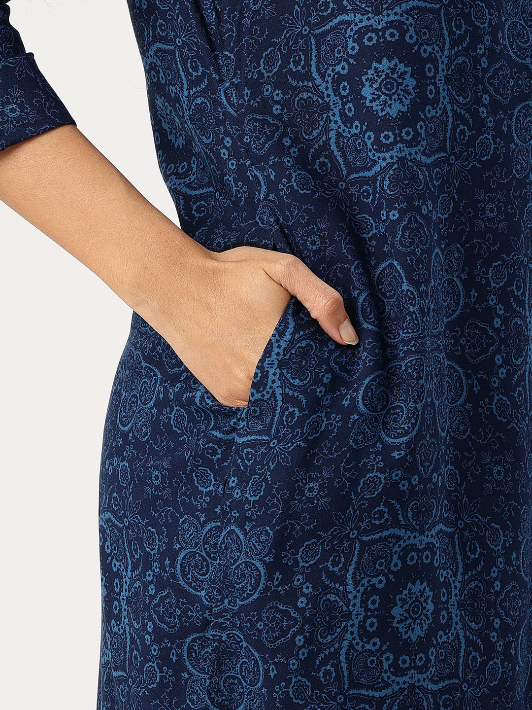 Blue Floral Printed Straight Kurta