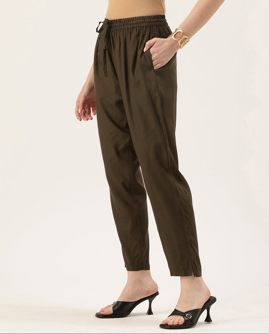 Granite Solid Pencil Pant