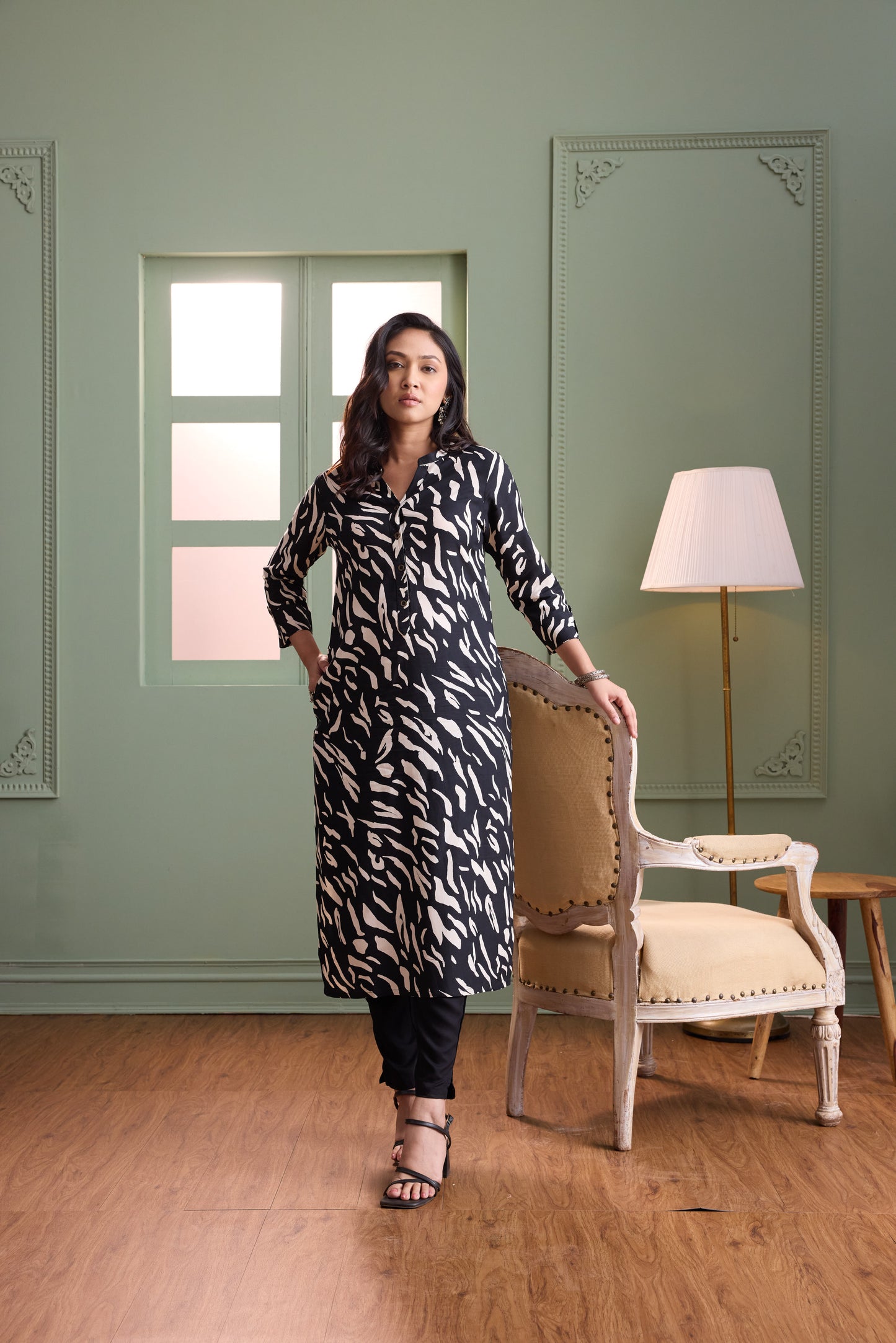 Black & White Printed Kurta