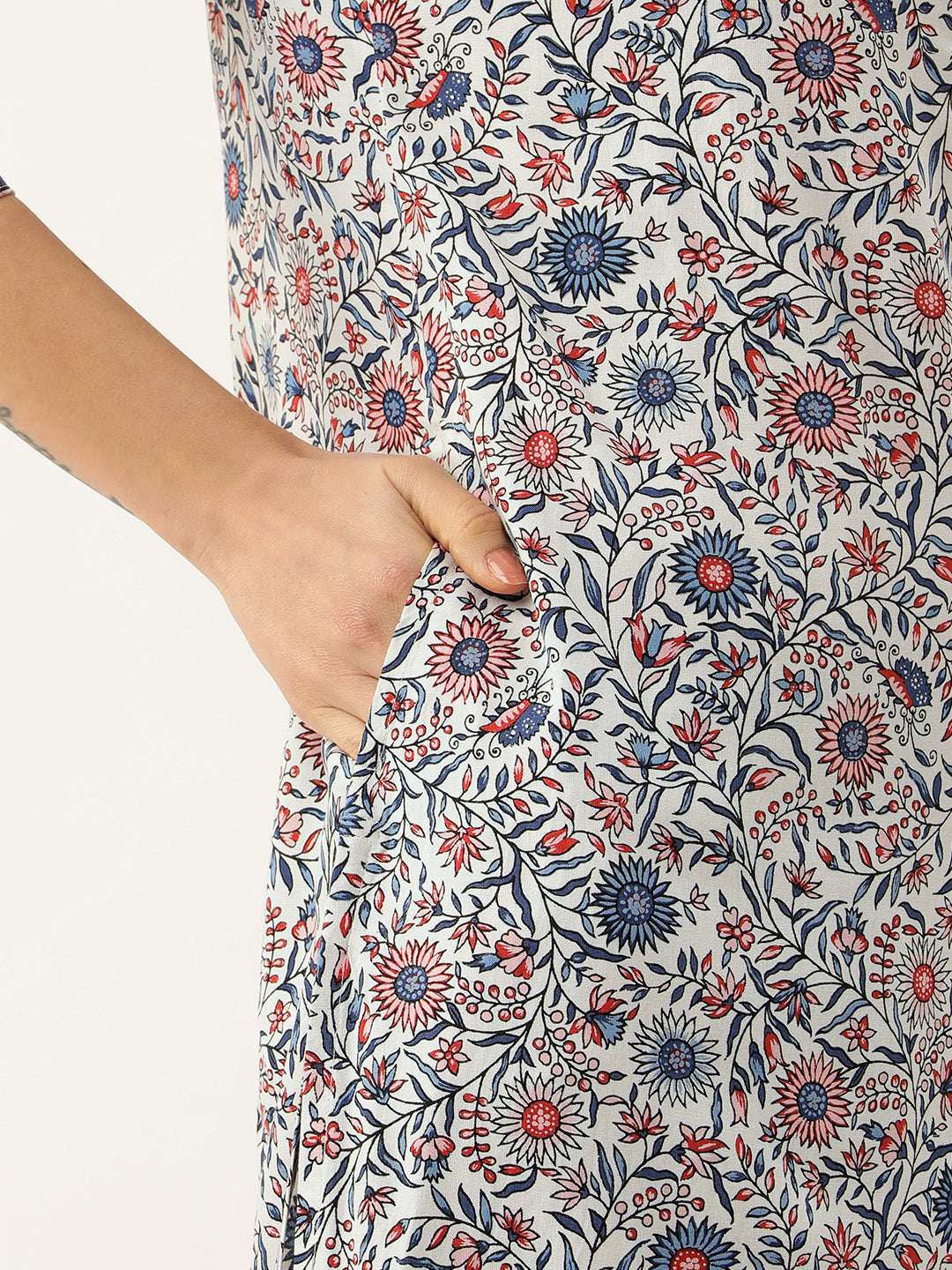 Floral Printed Mandarin Collar Kurta