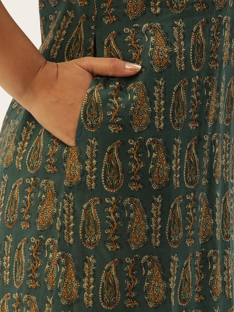 Green & Beige Paisley Printed Straight  Kurta