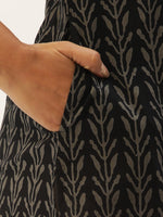 Black & Grey Floral Printed Straight Kurta