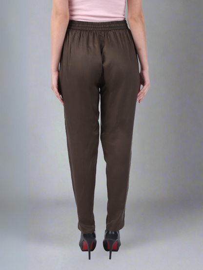 Brown Essential Pant