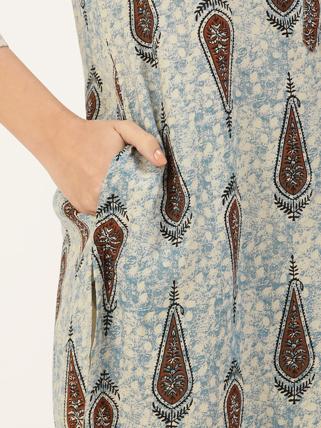 Blue & Multicolored Ethnic motifs Printed Mandarin Collar Kurta