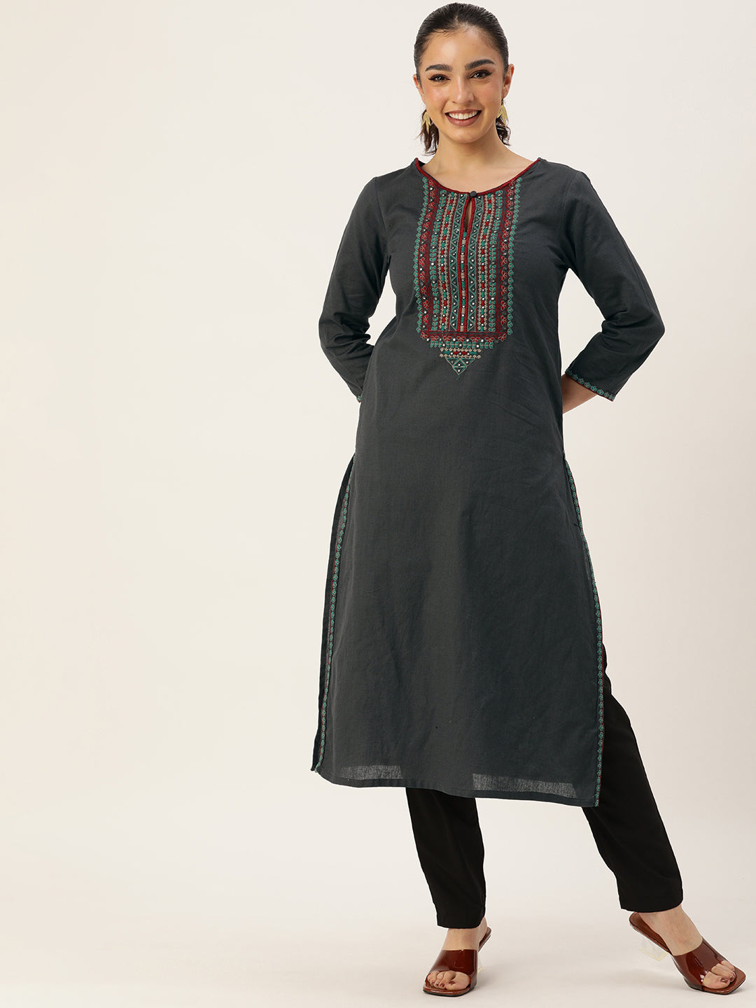 Grey Ethnic Motifs Embroidered Mirror Work Kurta