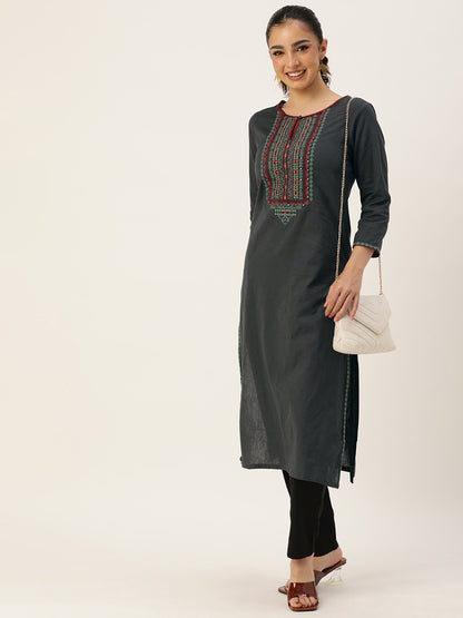 Grey Ethnic Motifs Embroidered Mirror Work Kurta