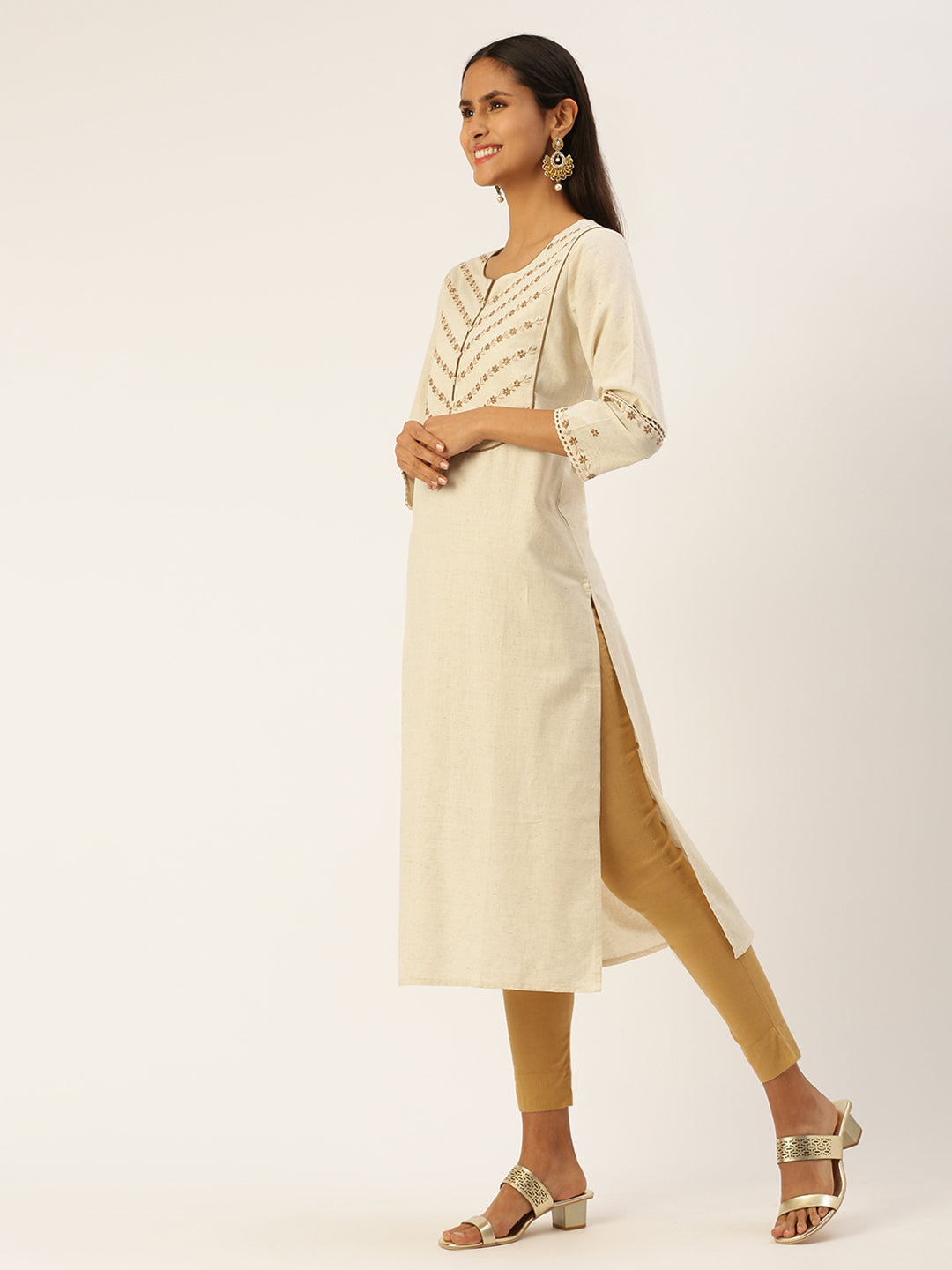 Beige Floral Embroidered Thread Work Kurta