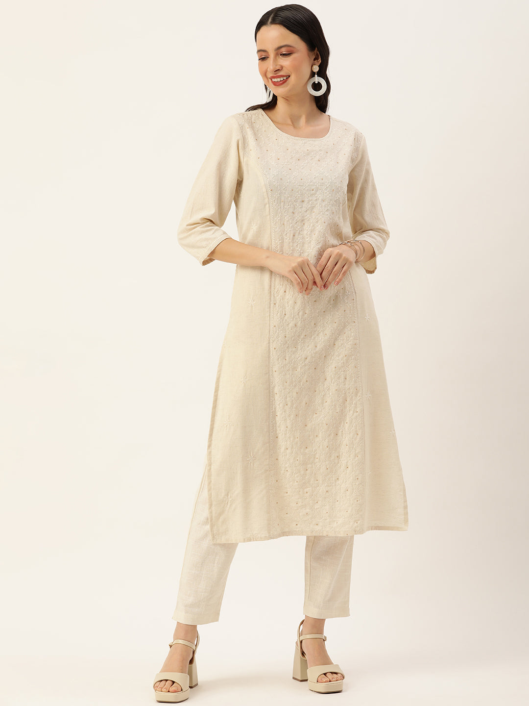 Beige Floral Embroidered Straight Kurta
