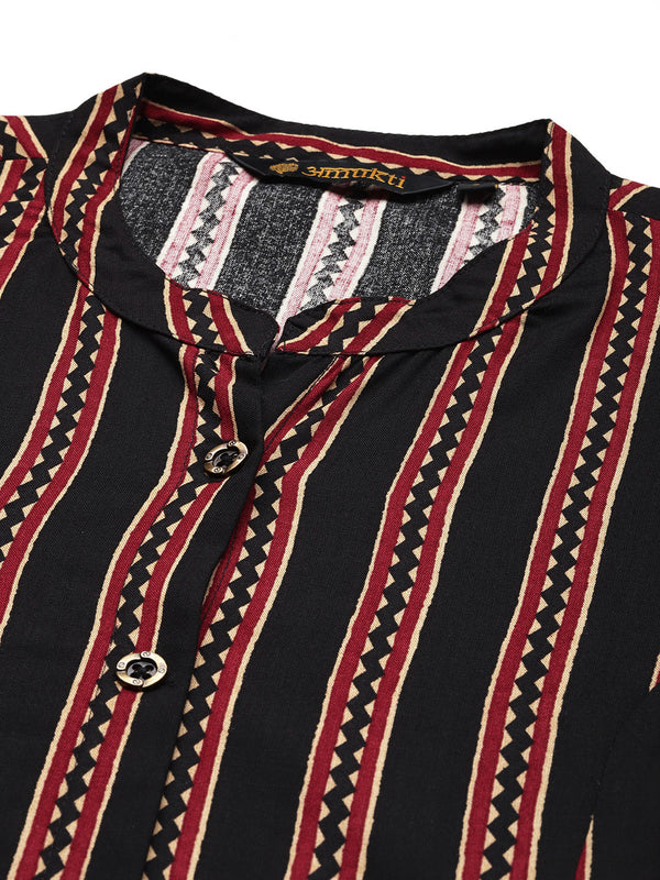 Black Geometric Printed Mandarin Collar Roll-Up Sleeves Kurta with a pocket