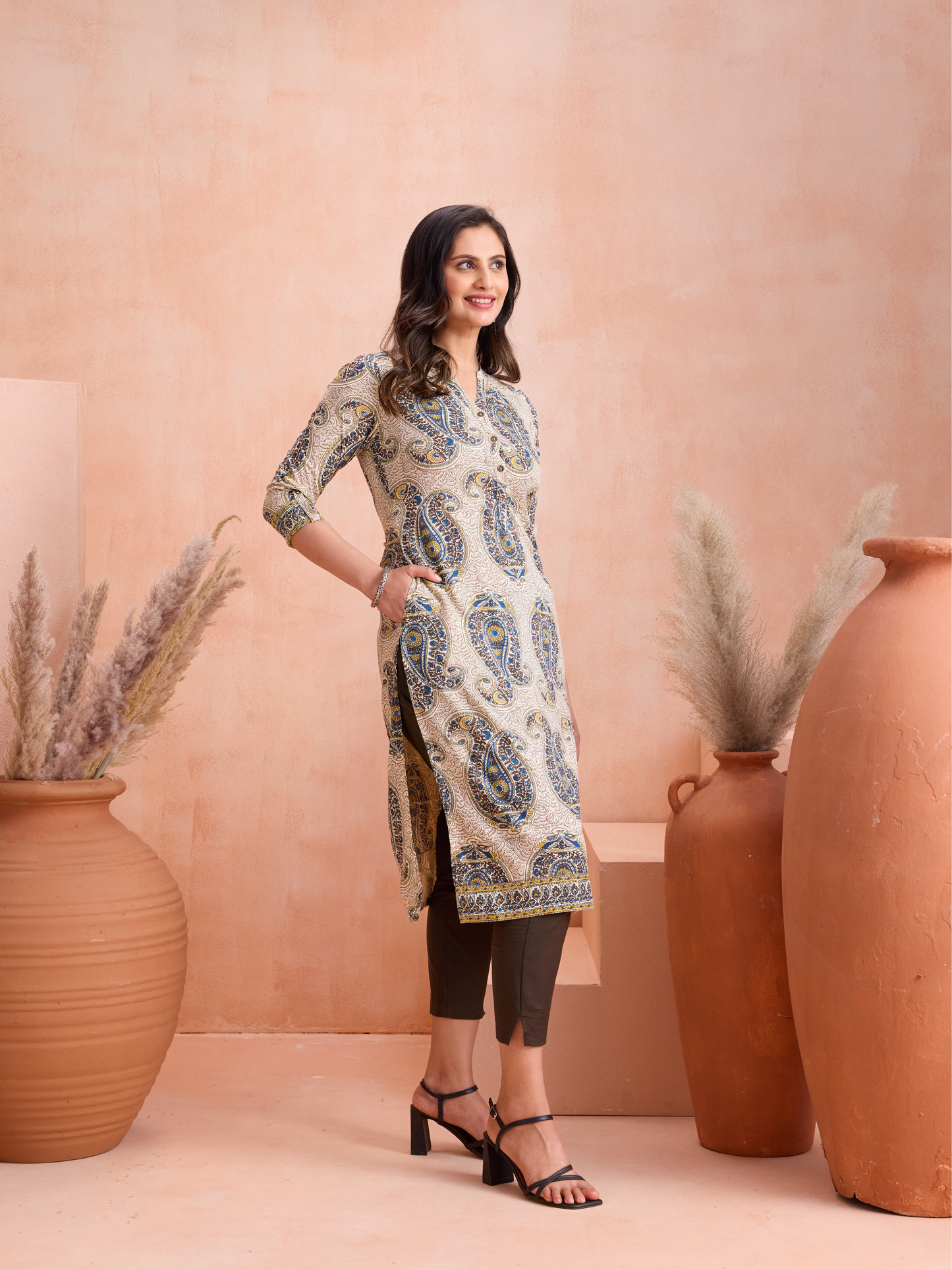 Beige Ethnic motifs Printed Kurta