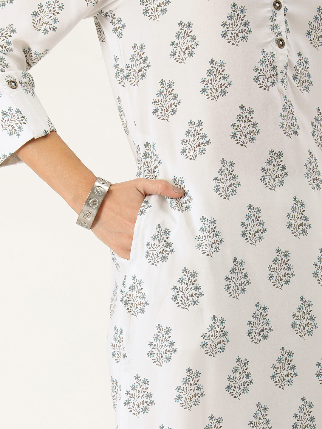 White Floral Printed Mandarin Collar Roll-Up Sleeves Kurta