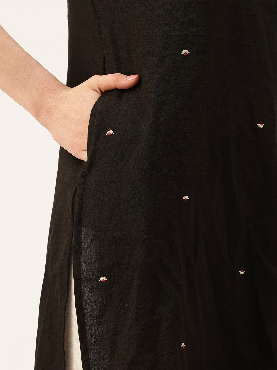 Black Embroidered Thread Work Floral Kurta