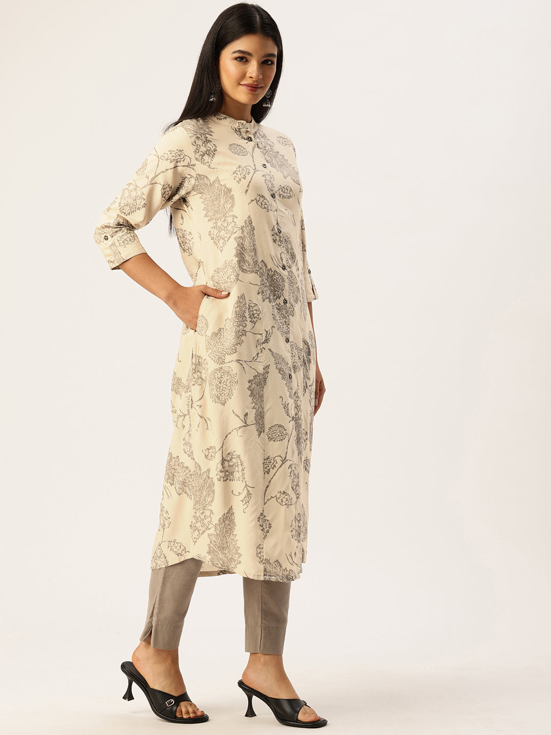 Beige Floral Printed Mandarin Collar Kurta
