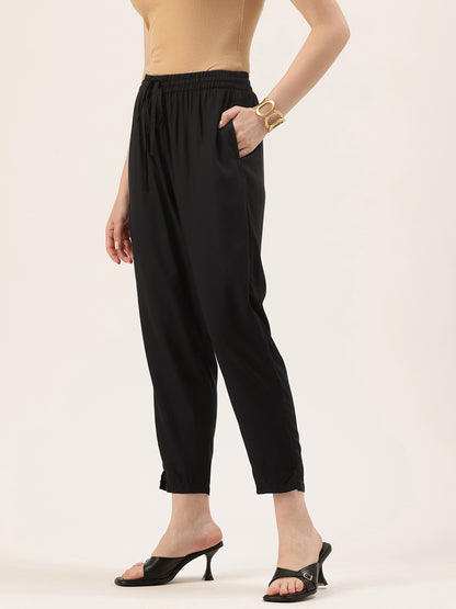 Black Solid Pencil Pant