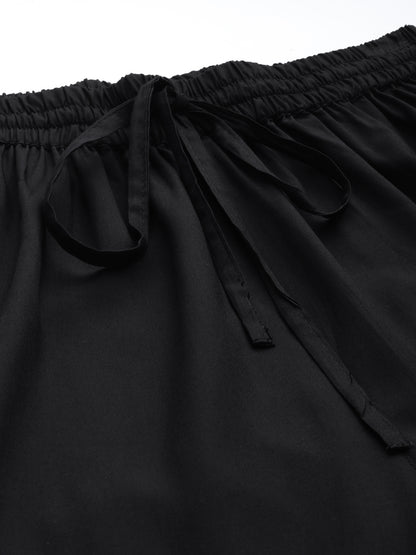 Black Solid Pencil Pant