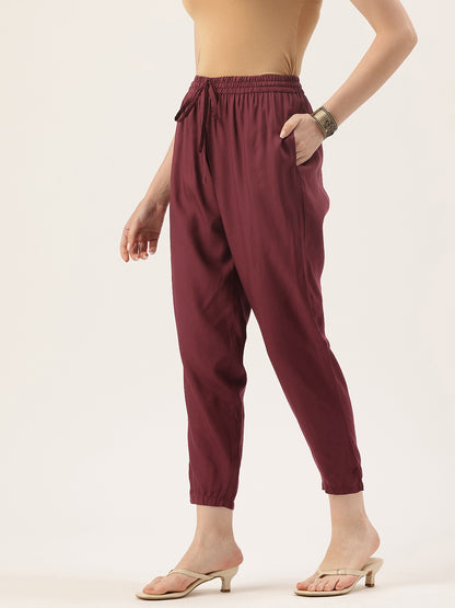 Marcella Solid Pencil Pant