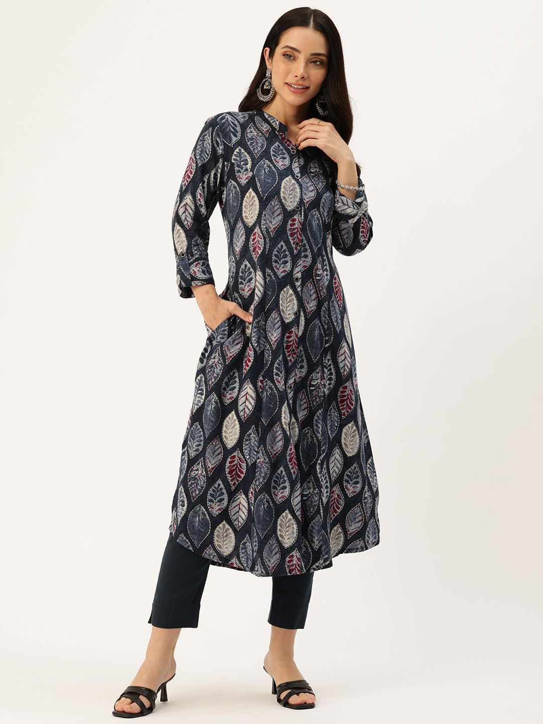 Blue Leaf Printed Mandarin Collar Kurta