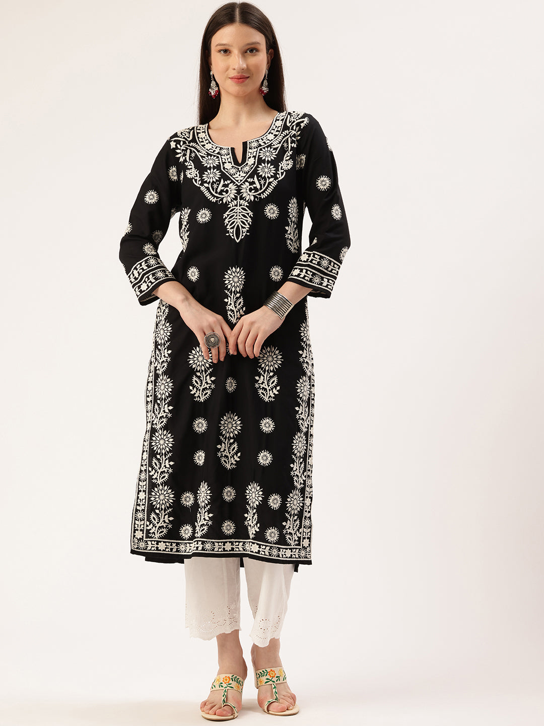 Black Floral Embroidered Thread Work Kurta