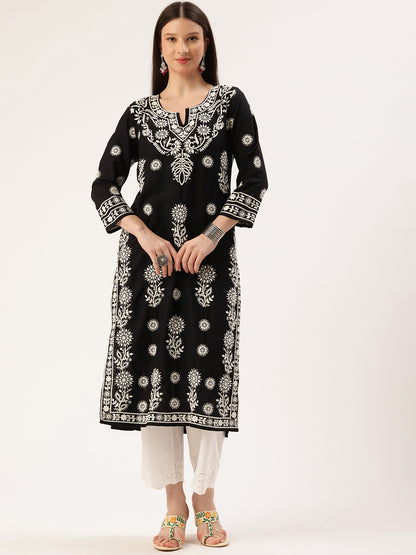 Black Floral Embroidered Thread Work Kurta
