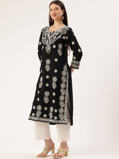 Black Floral Embroidered Thread Work Kurta