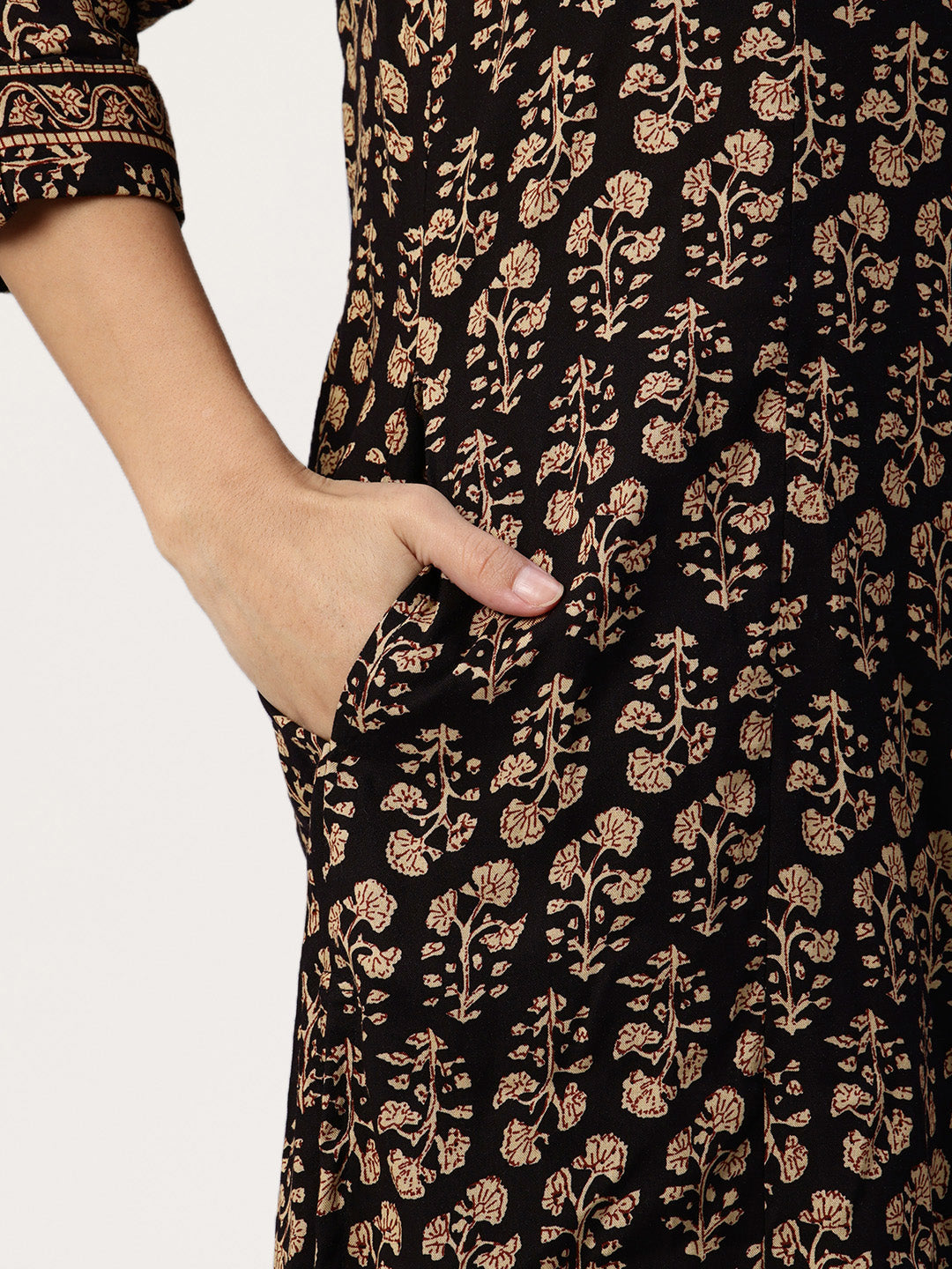 Black Floral Printed Kurta