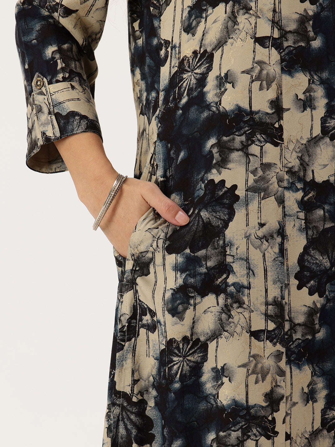 Beige Floral Printed Kurta, Floral Print, Mandarin Collar kurta, printed kurta