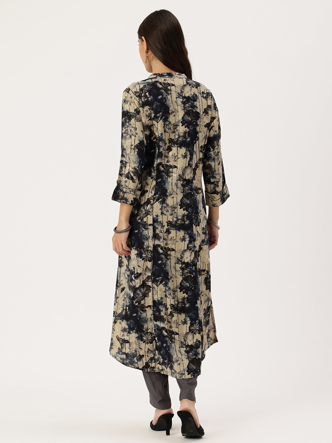 Beige Floral Printed Kurta, Floral Print, Mandarin Collar kurta, printed kurta