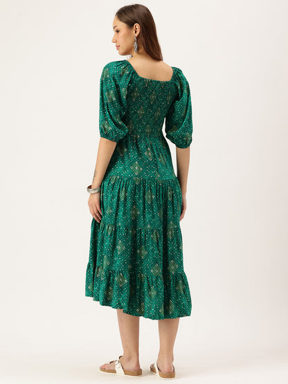 Green Printed Cuffed Sleeves Dress