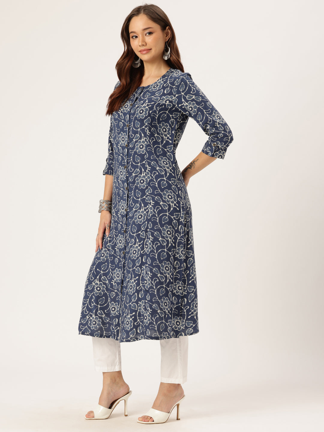 Blue Floral Printed Kurta, Princess Cur Kurta, A-Line Kurta, Floral Print, printed kurta, Round Neck