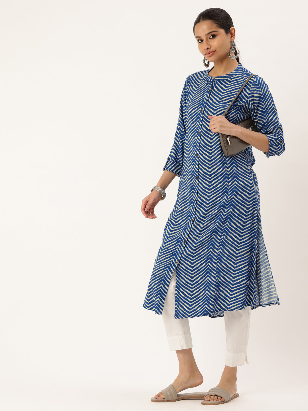 Blue Chevron Printed Mandarin Collar A-Line Kurta