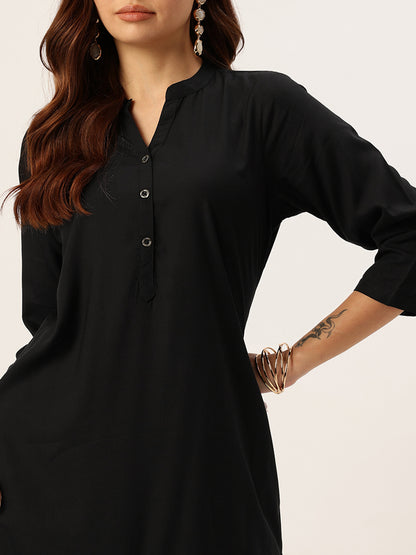 Black Solid Mandarin Collar Straight Kurta