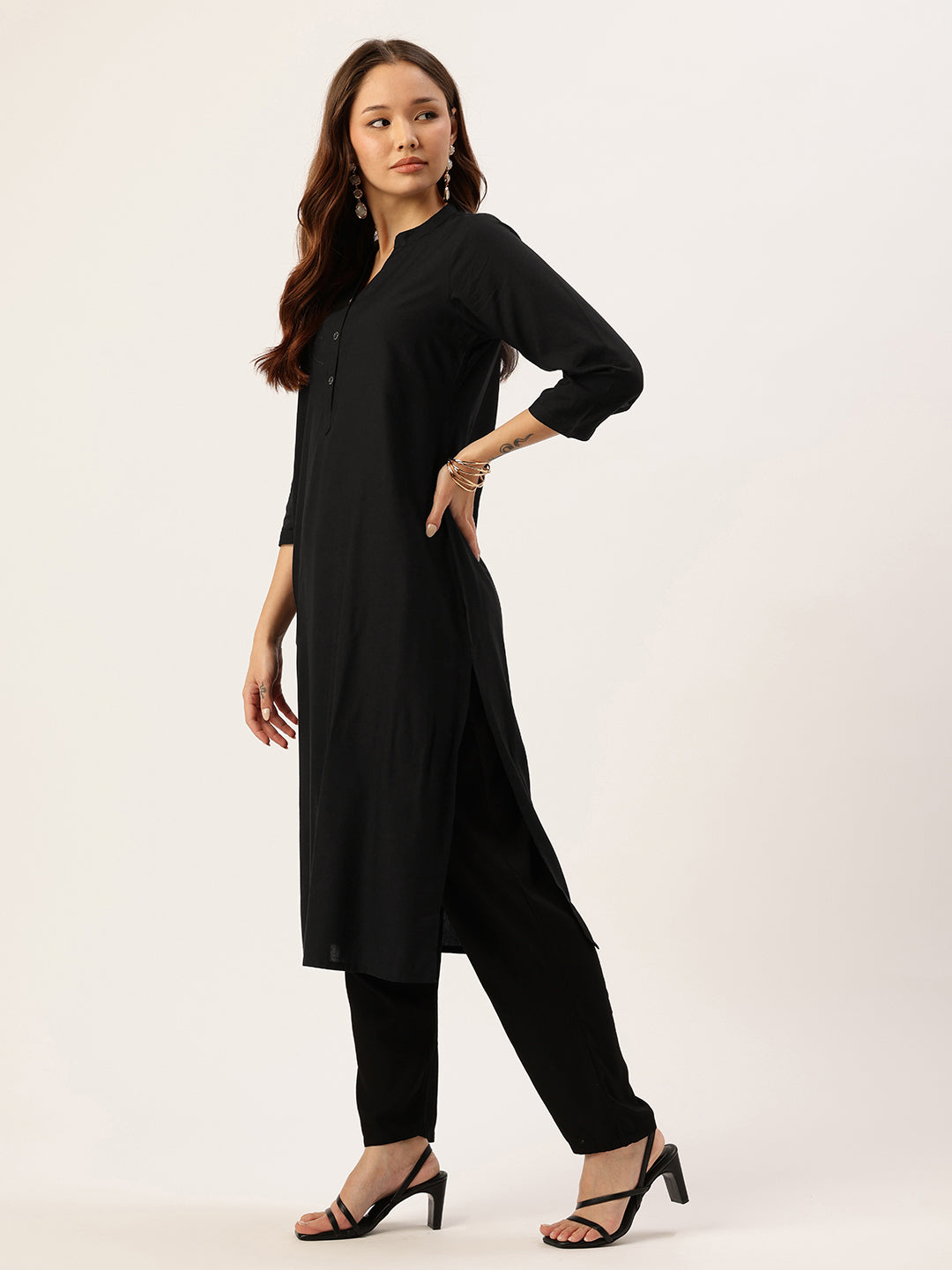 Black Solid Mandarin Collar Straight Kurta