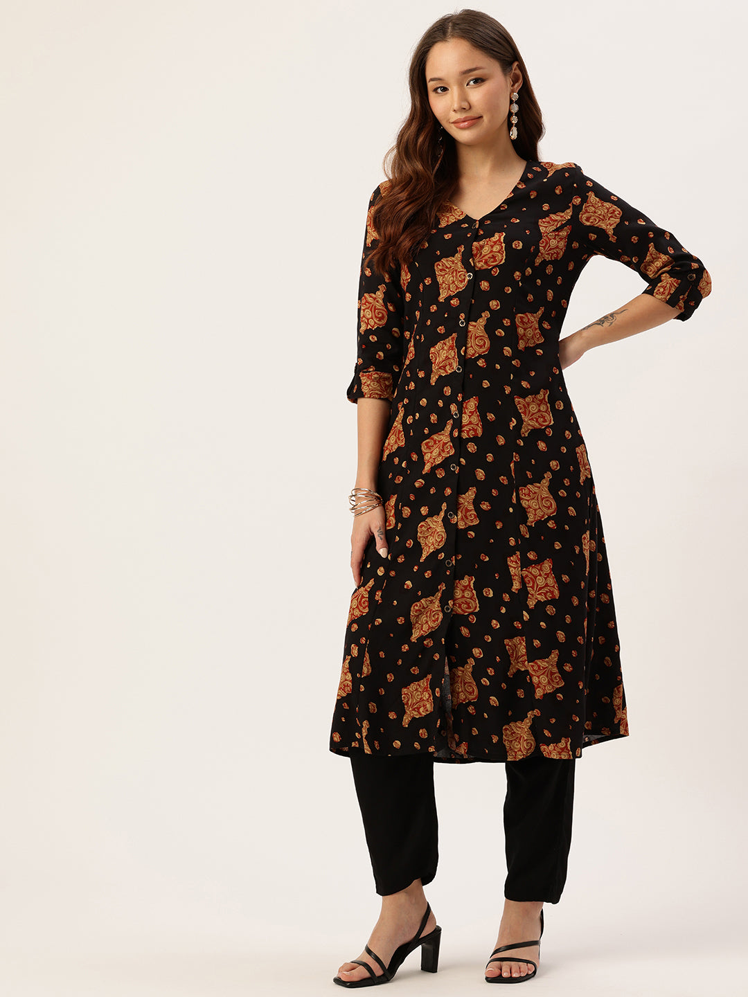 Black Ethnic Motifs Printed A-Line Kurta, kurta, kurtis, black kurta, v-neck, A-line Kurta, Princess Cut kurta