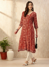 Red Paisley Printed V-Neck Kurta