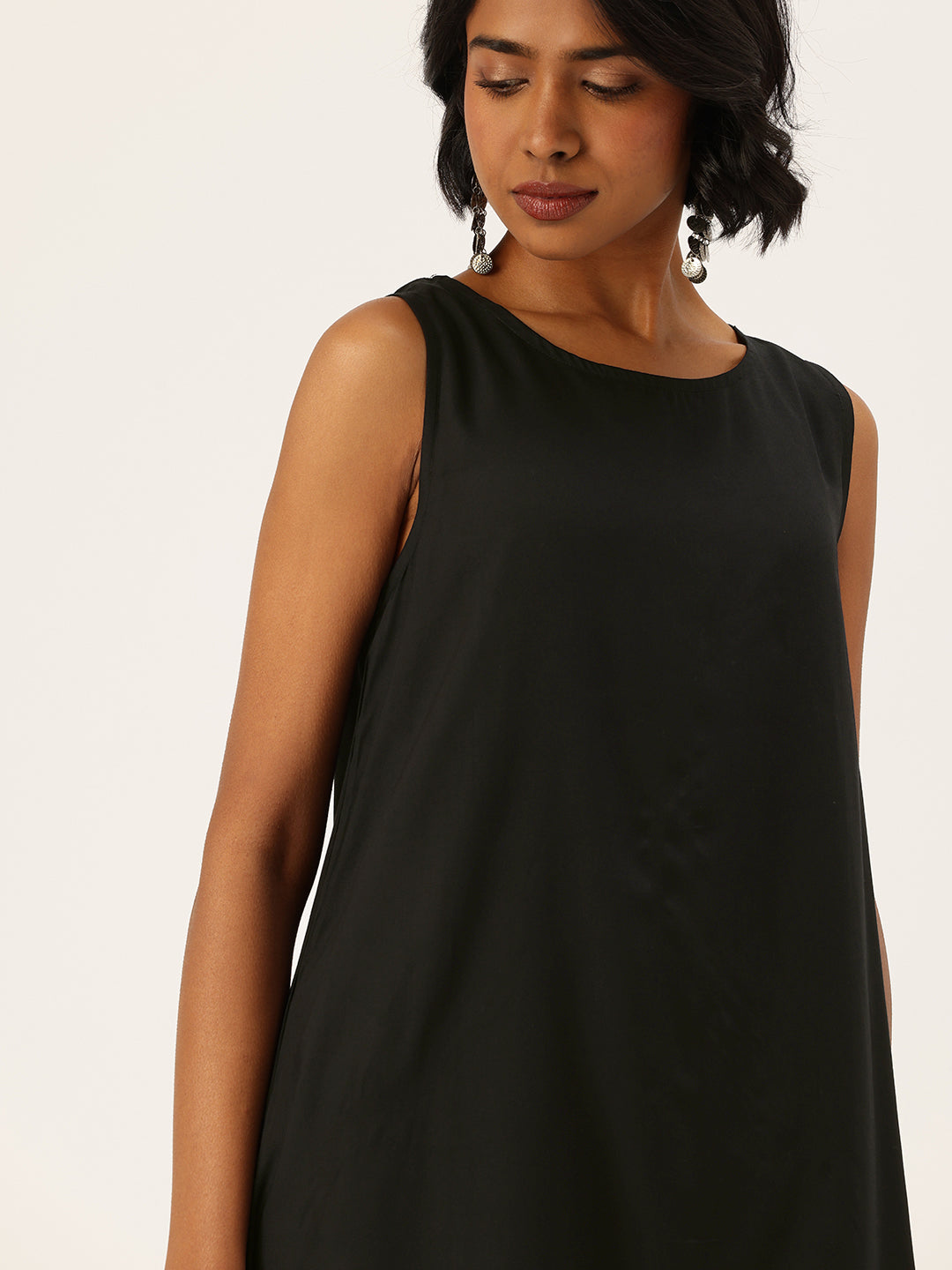 Black Round Neck A-Line Midi Dress With Shrug Amukti - The Women's Ethnic Fashion Store Black Round Neck A-Line Midi Dress With Shrug Amukti - The Women's Ethnic Fashion Store