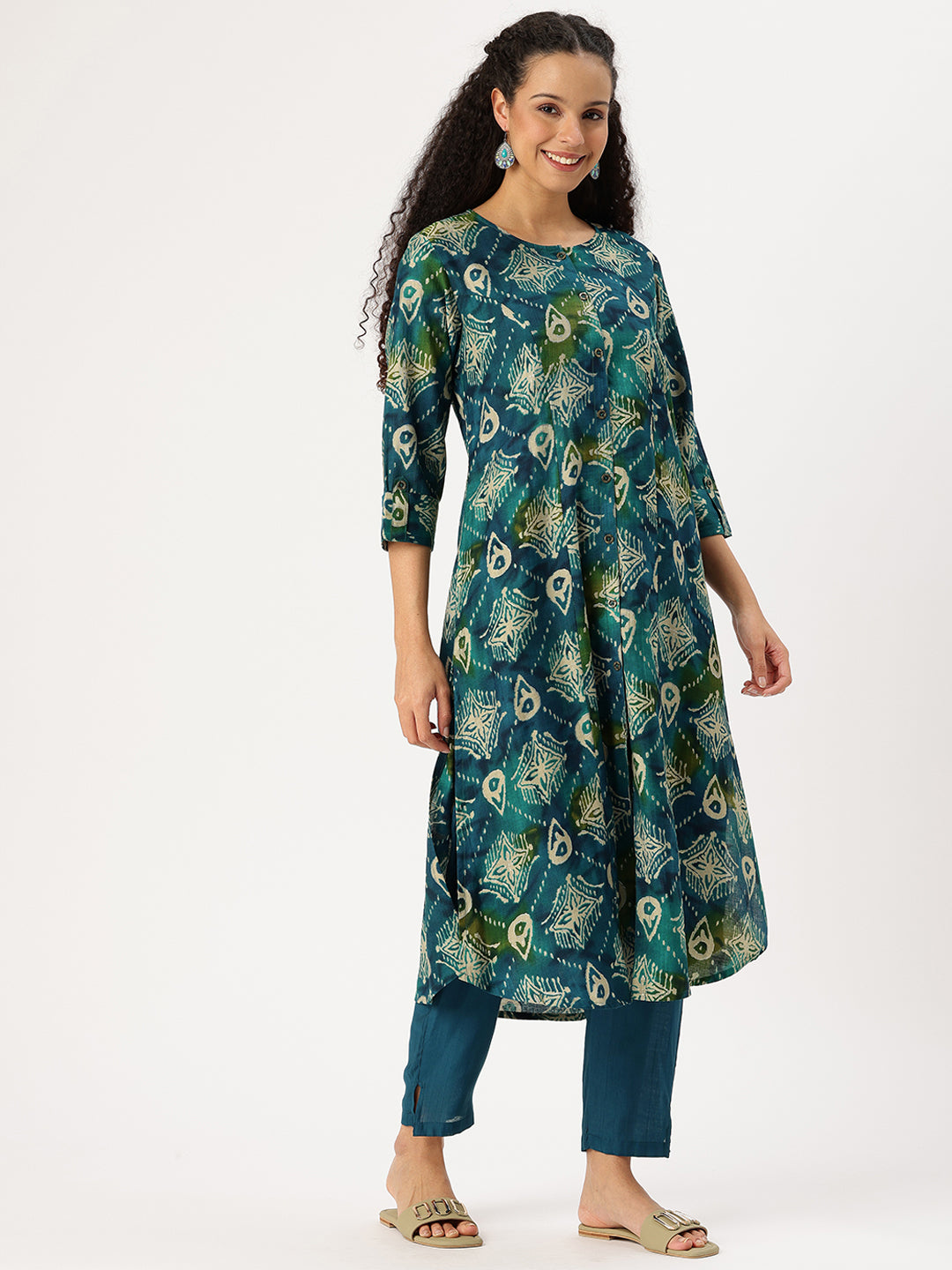 Blue Ethnic Motifs Printed Kurta with Trousers & With Dupatta,Floral Printed Kurta Set, Ethnic Wear Kurta Set, Dupatta Set, Festive Wear Kurti Set, Round Neck Kurta Set 
