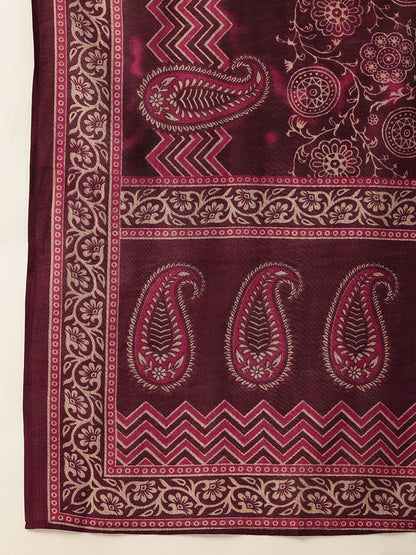 Maroon Ethnic Motifs Printed Kurta with Trousers & With Dupatta, Maroon kurta set, Ethnic kurta set, Printed kurta, Kurta with trousers, Kurta with dupatta, Womens ethnic wear, Indian wear, Festive wear, Traditional wear, Ethnic motifs