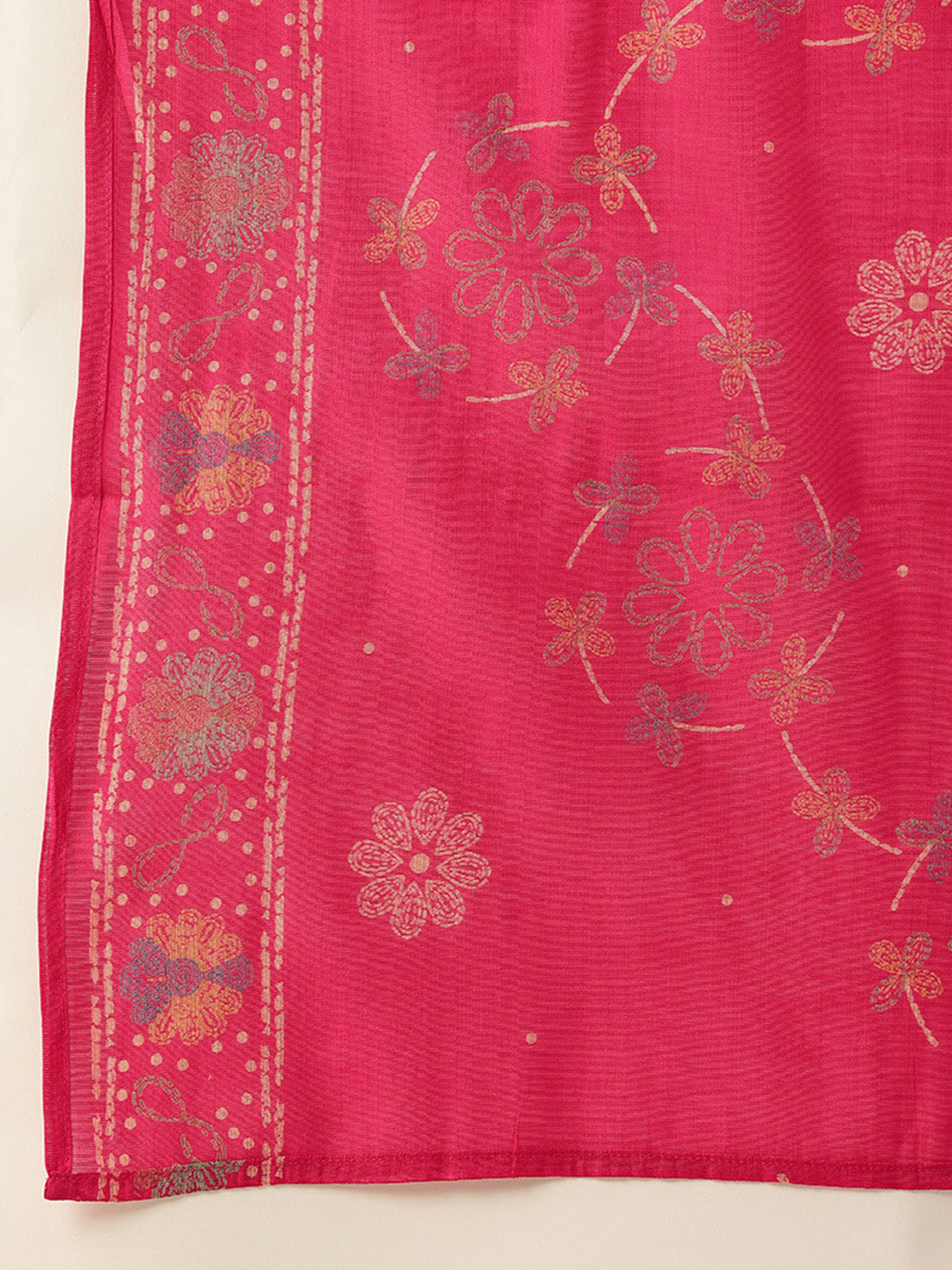 Pink Floral Printed Kurta with Trousers & With Dupatta, pink kurta set, floral printed kurta, kurta with trousers, kurta with dupatta, Womens ethnic wear, Indian ethnic wear, floral kurta set, pink ethnic wear, kurta pant set, 3 piece kurta set