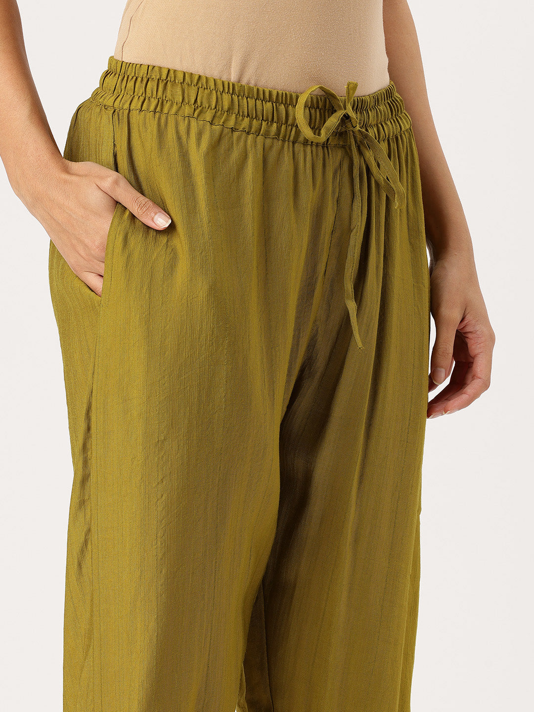 Olive Floral Printed Kurta with Trousers & With Dupatta, Floral Printed Kurta Set, Ethnic Wear Kurta Set, Dupatta Set, Festive Wear Kurti Set