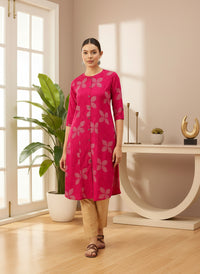 Pink geometric print,Pink Geometric Printed Kurta,Pink A-line Kurta,Pink Round-Neck Kurta,Pink Casual Ethnic Kurta