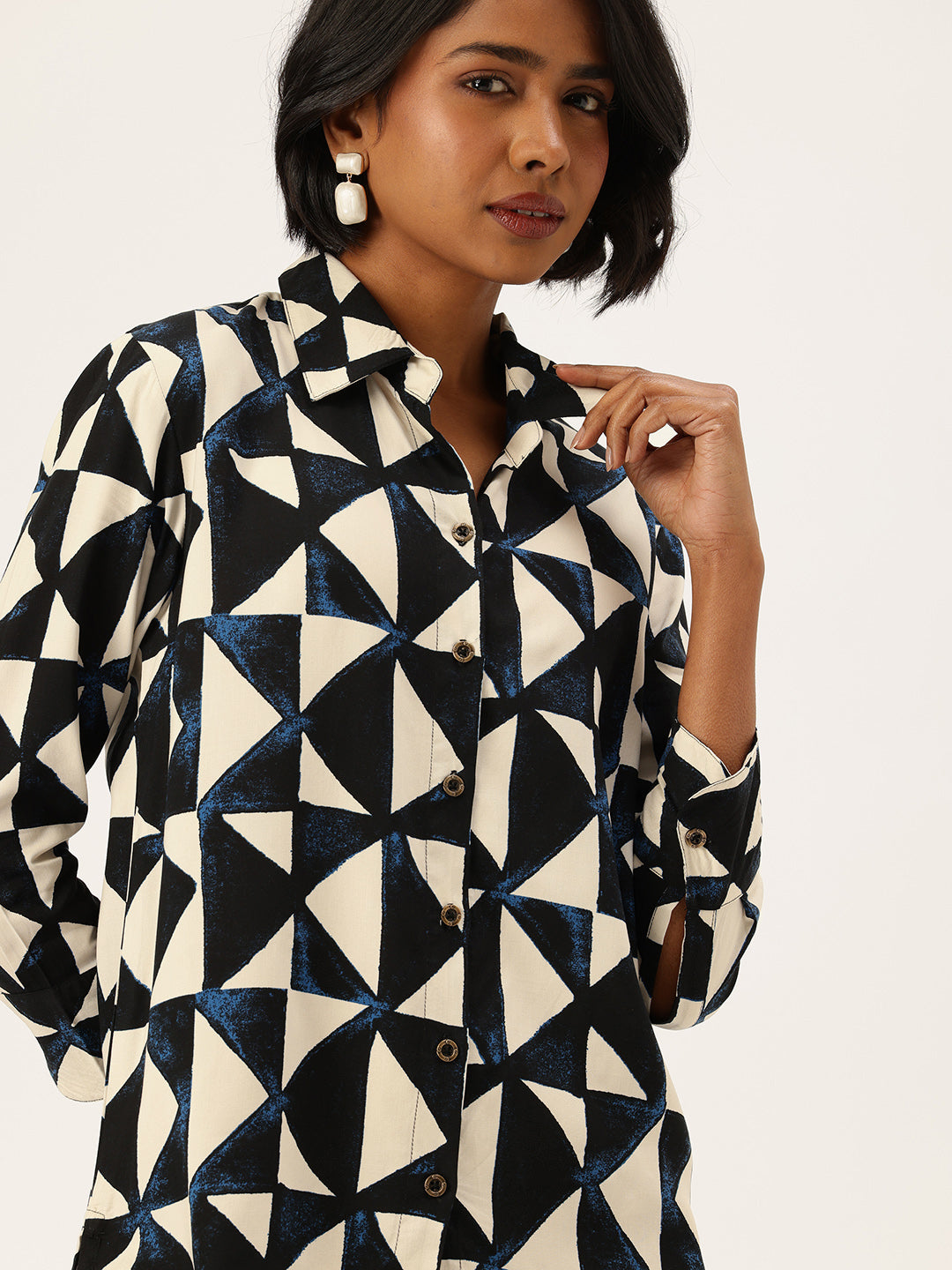 Beige & Blue Geometric Printed Shirt & Palazzos Co-Ords Set, beige color co-ords set, geometric printed set, printed co-ords, shirt and palazzo set, co-ord set, women’s co-ords, two piece set