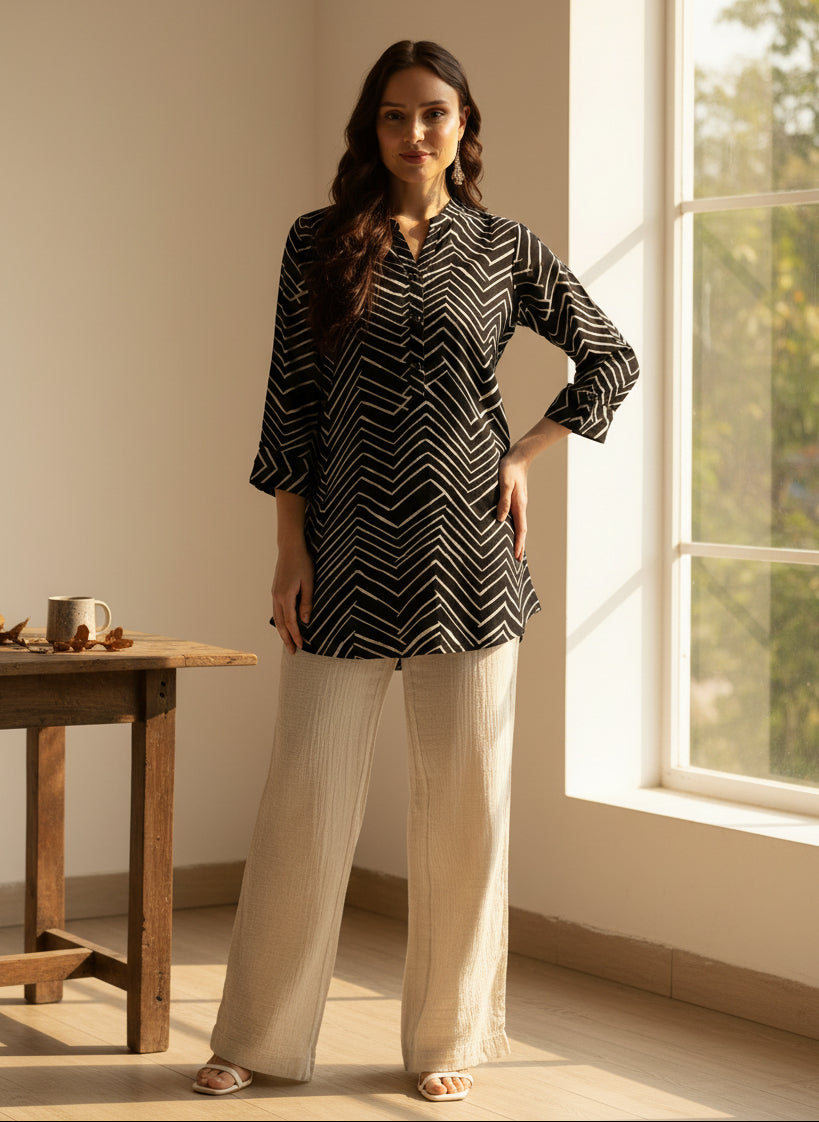 Black Zig-Zag Printed Mandarin Collar Tunic, Mandarin Collar Tunic, Printed Tunic, Short Kurti, Short top, Zig-Zag Printed Tunic