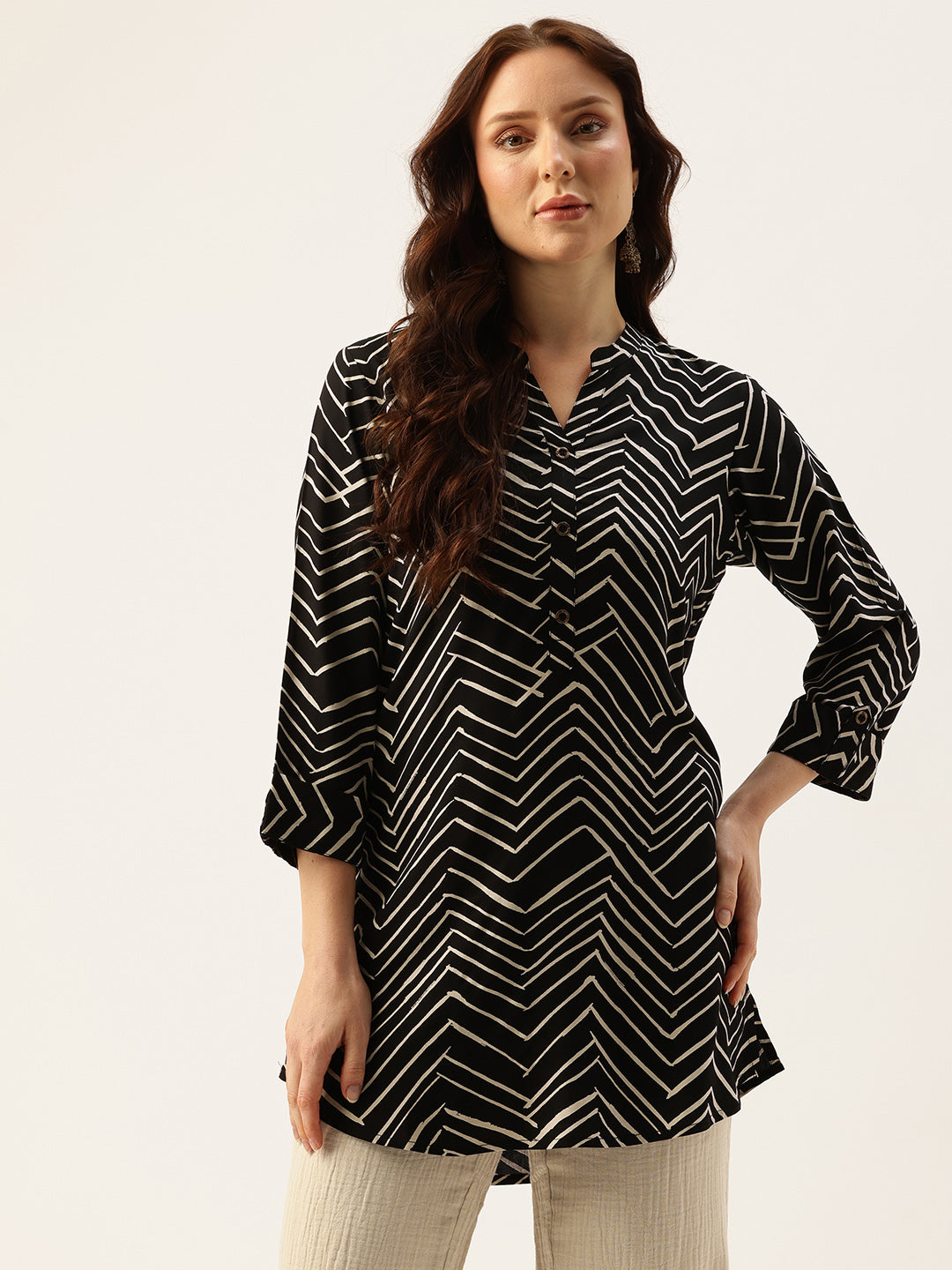 Black Zig-Zag Printed Mandarin Collar Tunic, Mandarin Collar Tunic, Printed Tunic, Short Kurti, Short top, Zig-Zag Printed Tunic