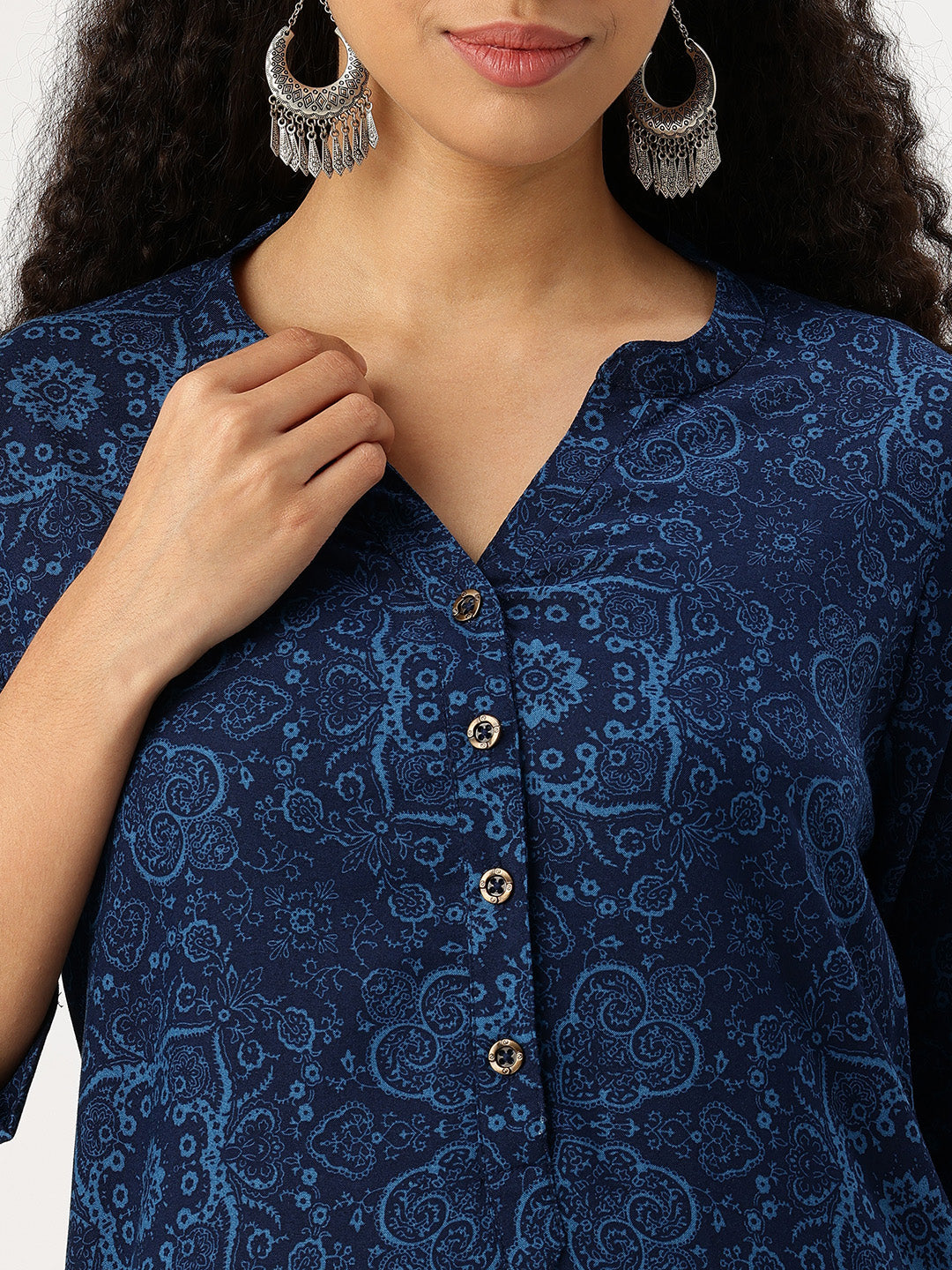 Blue Floral Printed Straight Kurta