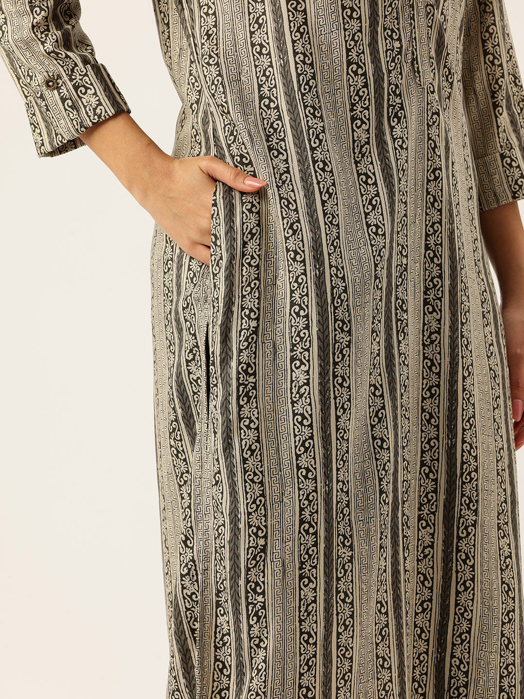 Beige & Black Ethnic Motifs Printed Kurta
