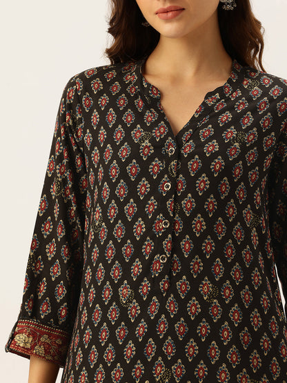 Blue Ethnic Motifs Florals Kurta