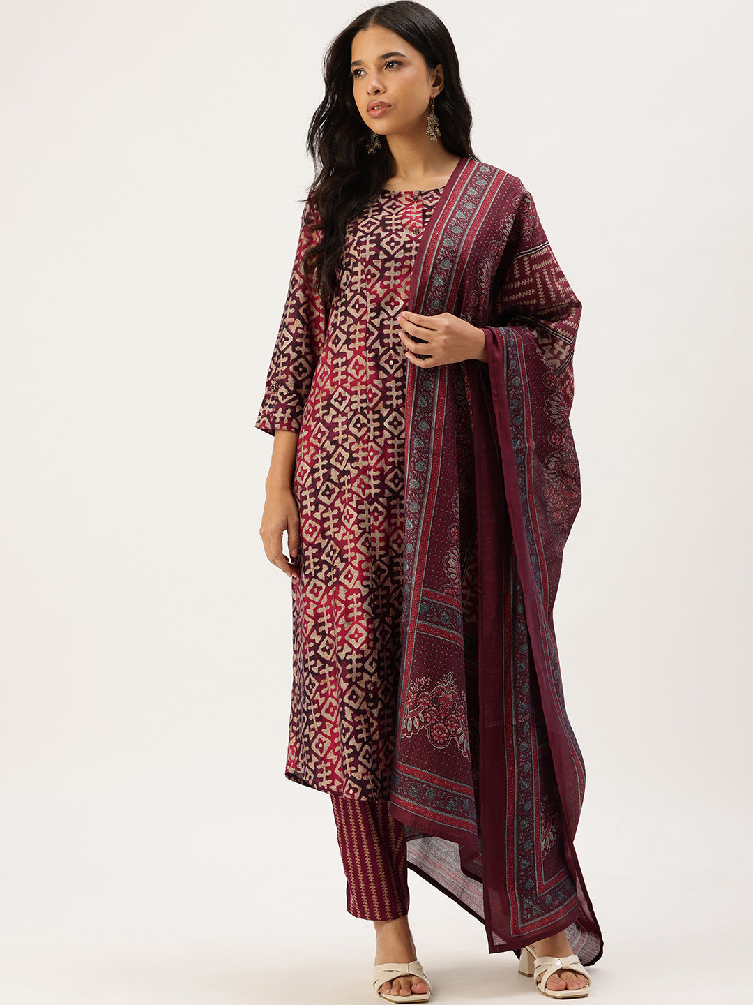 Maroon Geometric Printed Kurta & Trousers With Dupatta
